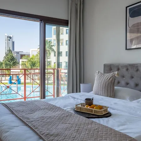 Sanders Aqua Park - Precious 3-bedroom Holiday With Shared Pool Holiday home Limassol
